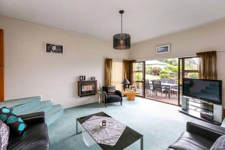 Photo of property in 4 Cannon Street, Westown, New Plymouth, 4310