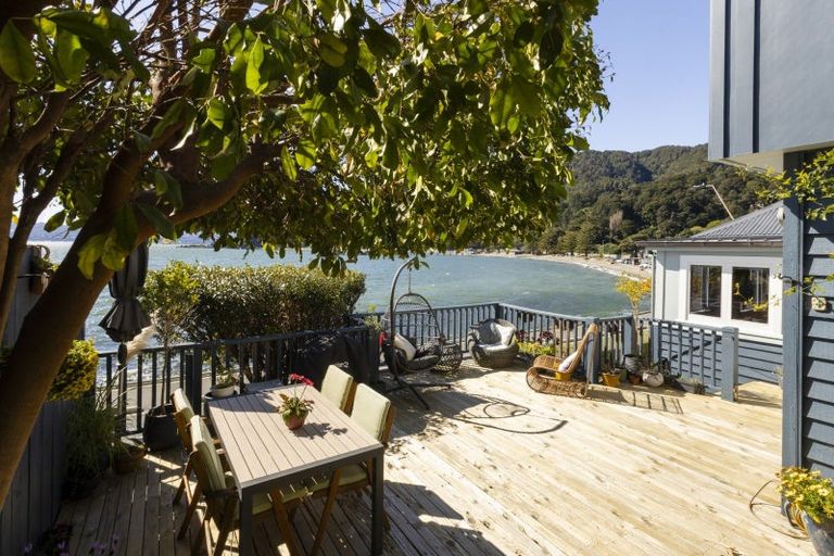 Photo of property in 625 Marine Drive, Days Bay, Lower Hutt, 5013