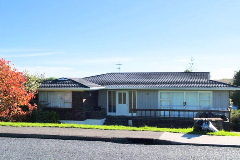 Photo of property in 1/54 Litten Road, Cockle Bay, Auckland, 2014
