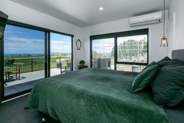 Photo of property in 685 Main North Road, Bay View, Napier, 4104