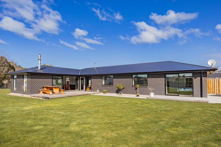 Photo of property in 47c Weston Road, Waiareka Junction, Oamaru, 9401