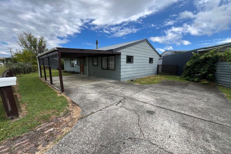 Photo of property in 3 Cambridge Avenue, Ashhurst, 4810