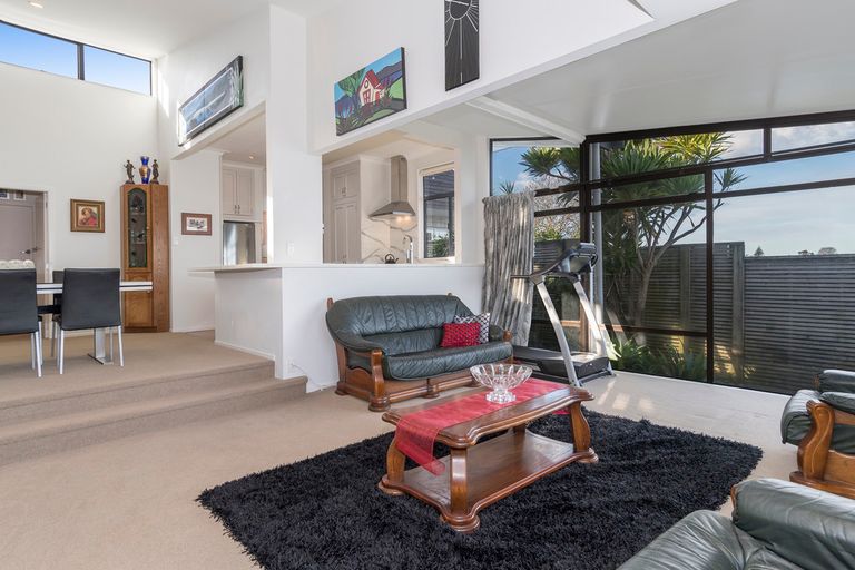 Photo of property in 19 Roderick Street, Otumoetai, Tauranga, 3110