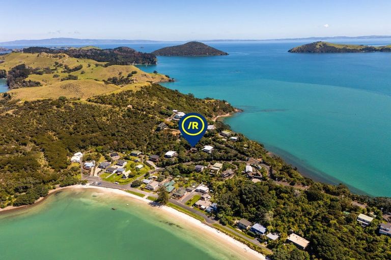 Photo of property in 2470 Wyuna Bay Road, Wyuna Bay, Coromandel, 3581