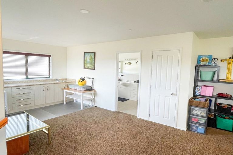 Photo of property in 87 Arabian Drive, Papamoa Beach, Papamoa, 3118