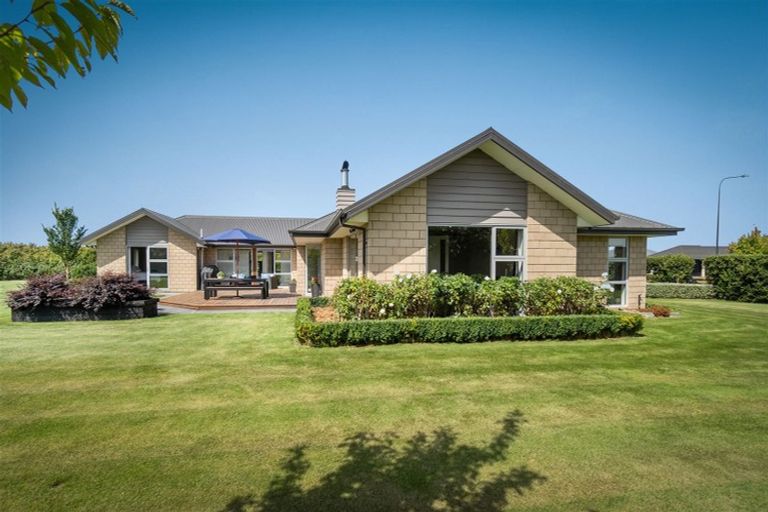 Photo of property in 80 Jacks Drive, West Melton, 7618