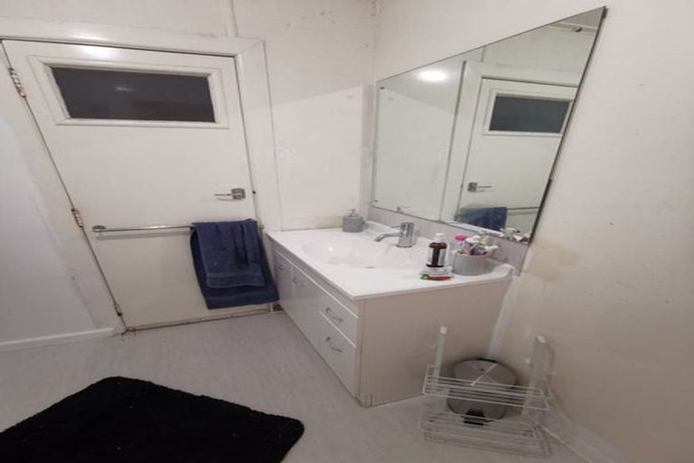 Photo of property in 47 Aurora Terrace, Kelburn, Wellington, 6012