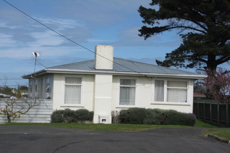 Photo of property in 14 Murch Place, Tawhero, Whanganui, 4500