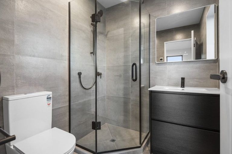 Photo of property in 8/10 Scott Road, Hobsonville, Auckland, 0616