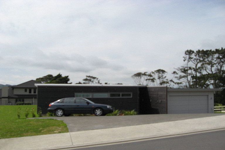 Photo of property in 89 Freshfields Road, Waimauku, 0812