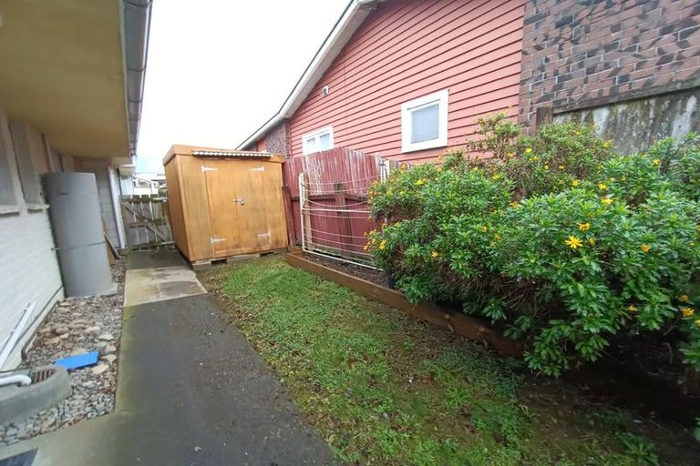 Photo of property in 2/45 Royal Street, Upper Hutt, 5018