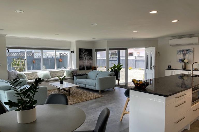 Photo of property in 34a Auckland Road, Greenmeadows, Napier, 4112