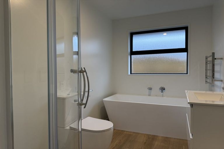 Photo of property in 37 Cousins Street, Woodend, 7691