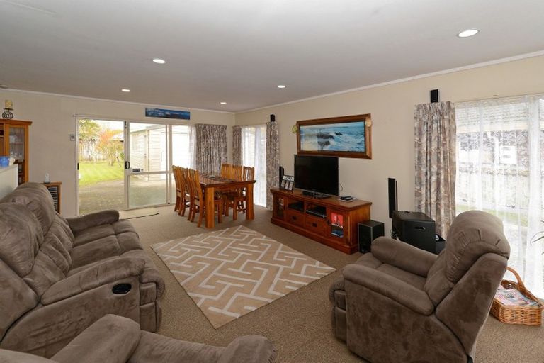 Photo of property in 8 Raleigh Avenue, Fairview Downs, Hamilton, 3214