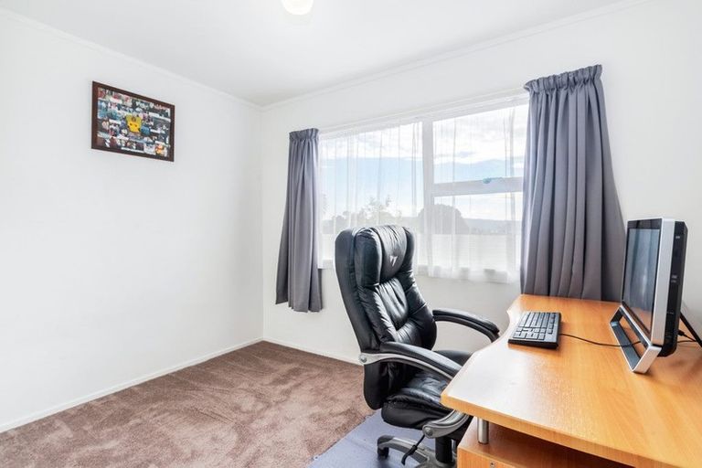 Photo of property in 11 Earls Place, Onerahi, Whangarei, 0110