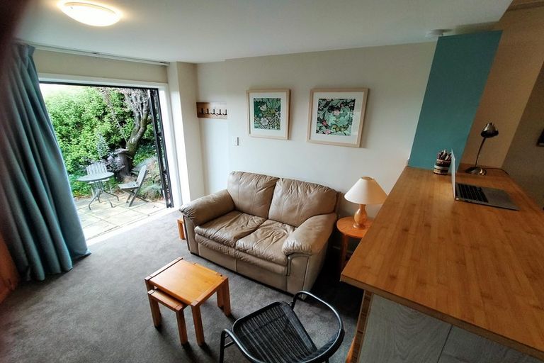 Photo of property in 6 Huntsbury Avenue, Huntsbury, Christchurch, 8022