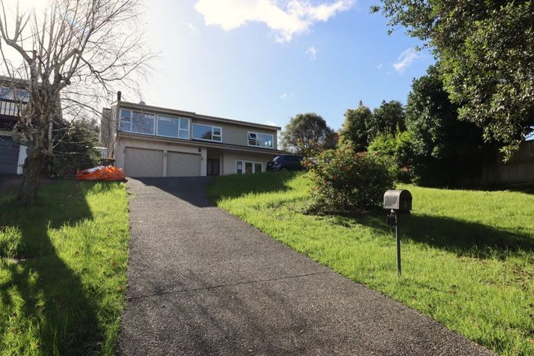 Photo of property in 3 Busbridge Place, Hillcrest, Auckland, 0627