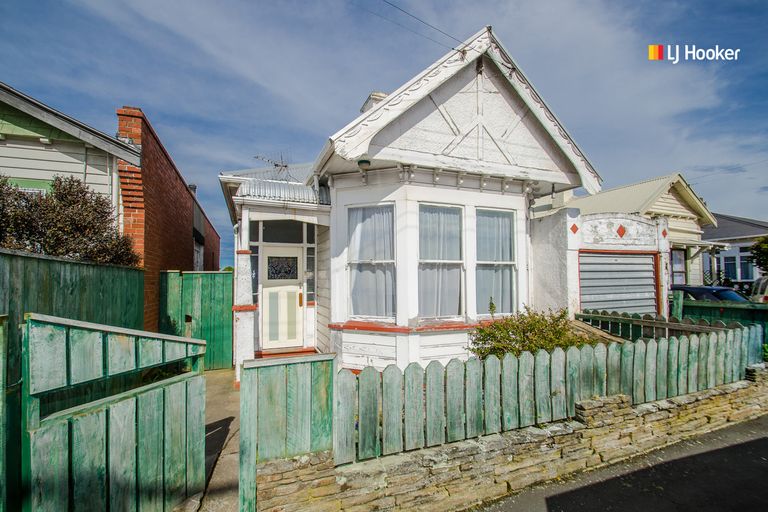Photo of property in 76 Fawcett Street, South Dunedin, Dunedin, 9012