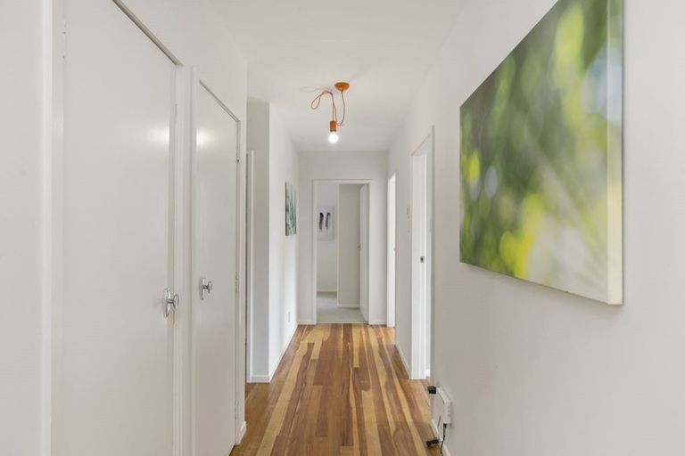 Photo of property in 31 Edgeware Road, Wilton, Wellington, 6012