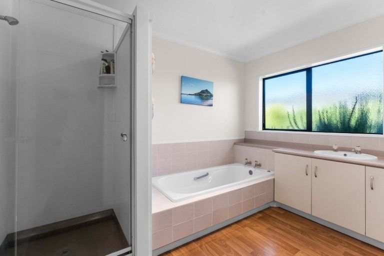 Photo of property in 28 Hibiscus Avenue, Mount Maunganui, 3116