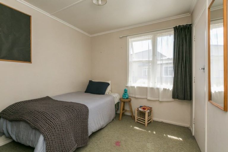 Photo of property in 87 Coverdale Street, Onekawa, Napier, 4110