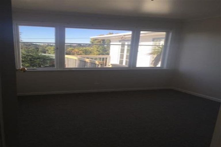 Photo of property in 21 Park Road, Glenfield, Auckland, 0629