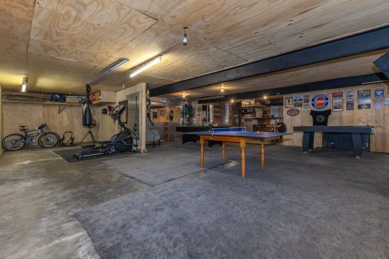 Photo of property in 16 Whyte Street, Paraparaumu Beach, Paraparaumu, 5032