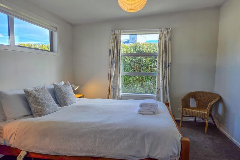 Photo of property in 8 Dwyer Place, Lake Tekapo, 7999