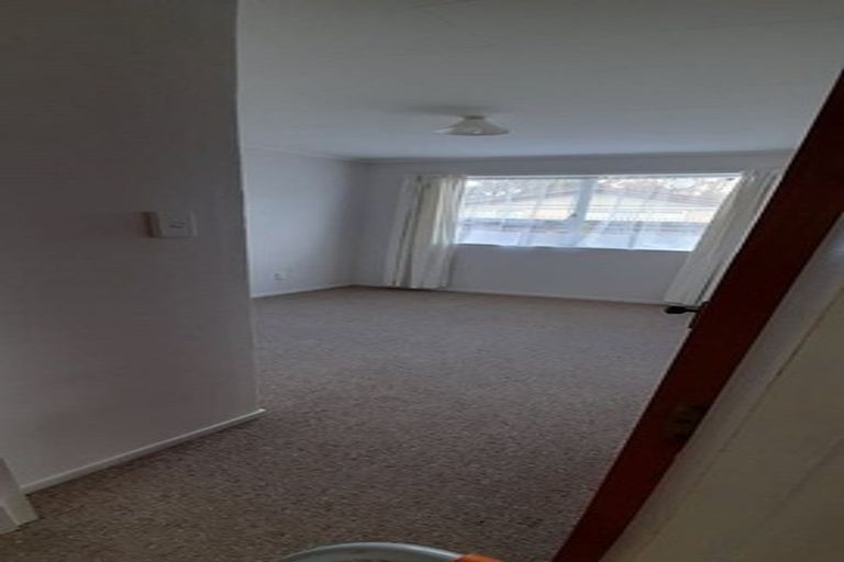 Photo of property in 22 Indiana Grove, Totara Park, Upper Hutt, 5018