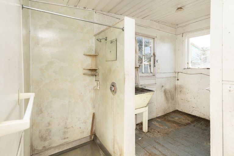 Photo of property in 11 Muir Street, Gonville, Whanganui, 4501