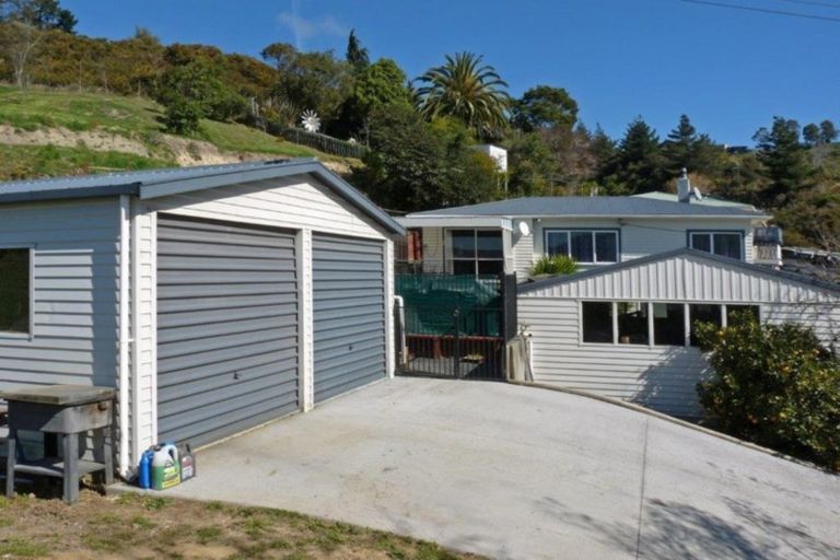 Photo of property in 129 Emano Street, Toi Toi, Nelson, 7010