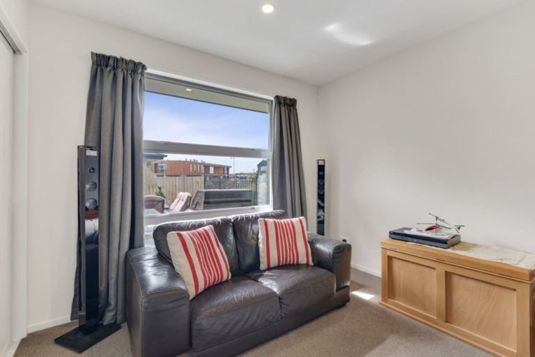 Photo of property in 3 Maka Lane, Halswell, Christchurch, 8025