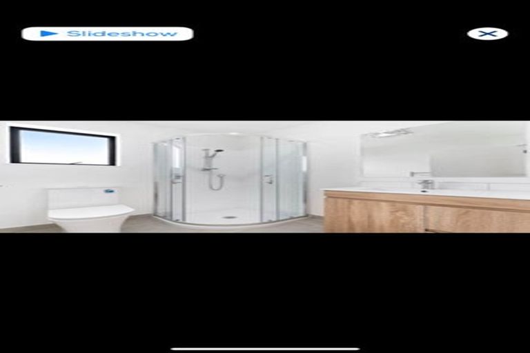 Photo of property in 252a Great North Road, Henderson, Auckland, 0612