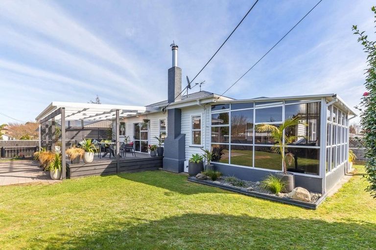 Photo of property in 21 Gordon Place, Levin, 5510