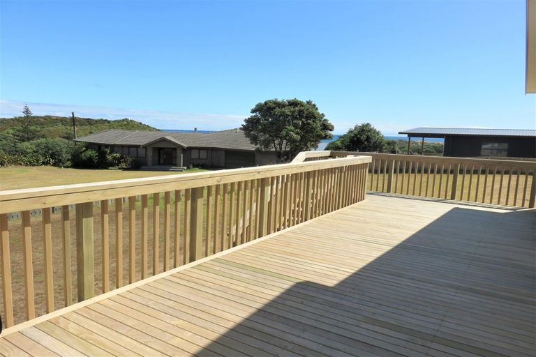 Photo of property in 33 Sunset Drive, Baylys Beach, Dargaville, 0377
