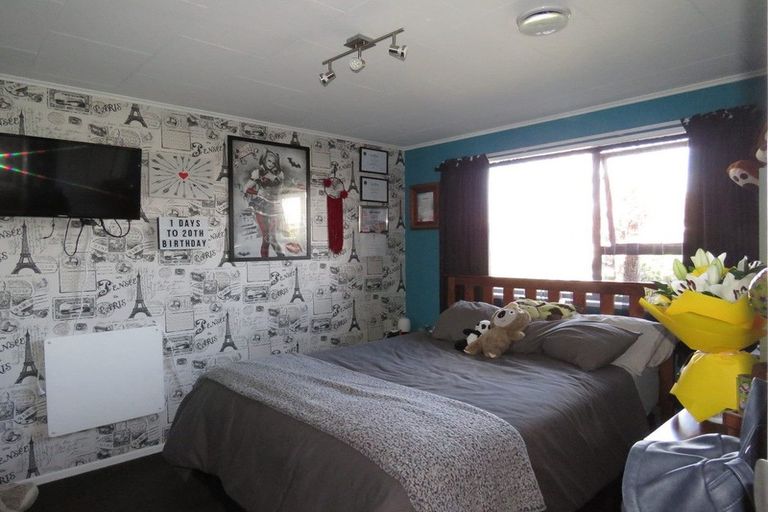 Photo of property in 153 Cunningham Crescent, Grasmere, Invercargill, 9810