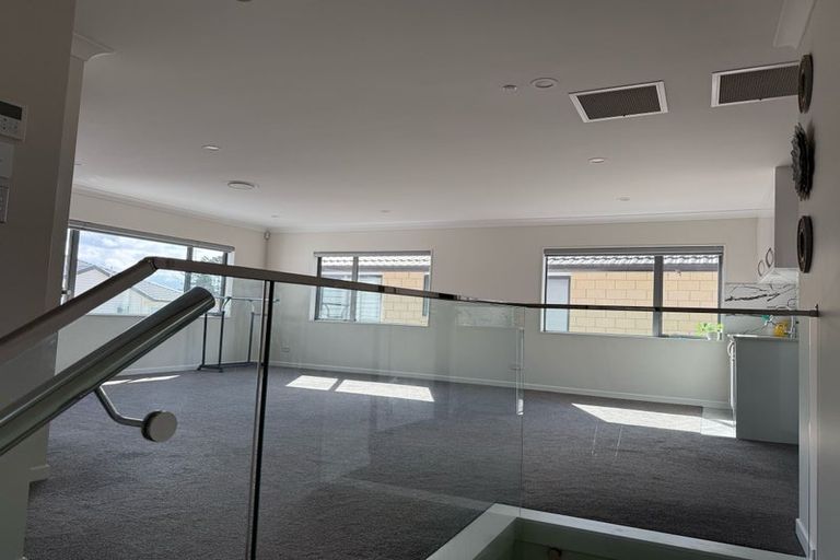 Photo of property in 10 Morepork Street, Flat Bush, Auckland, 2019