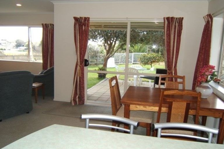 Photo of property in 16 Eclipse Terrace, Welcome Bay, Tauranga, 3112