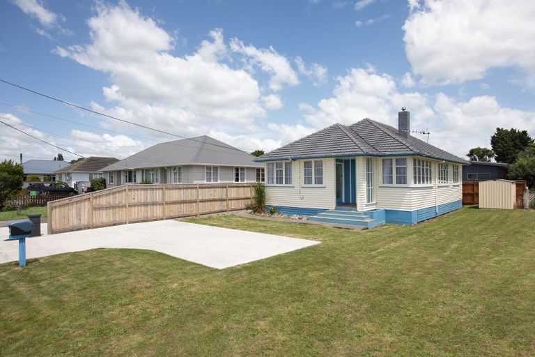 Photo of property in 18 Collins Crescent, Feilding, 4702