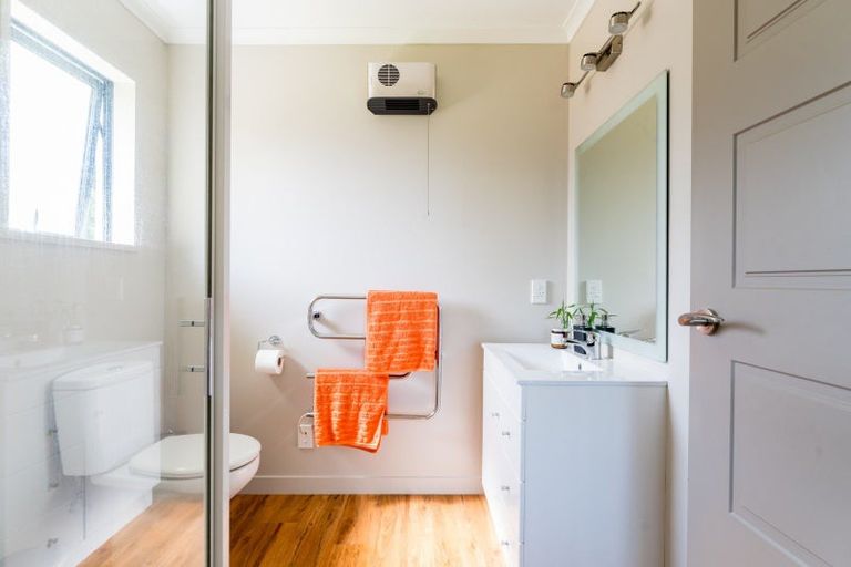 Photo of property in 232 Gladstone Road North, Mosgiel, 9024