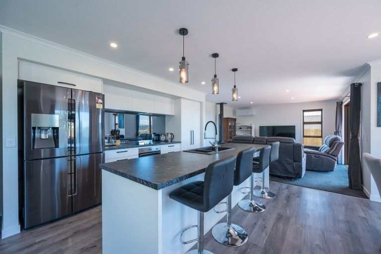 Photo of property in 36 Katania Heights, Brightwater, 7022