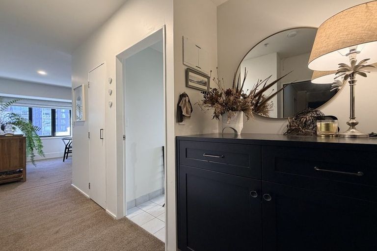 Photo of property in St Peters Apartments, 2b/192 Willis Street, Te Aro, Wellington, 6011