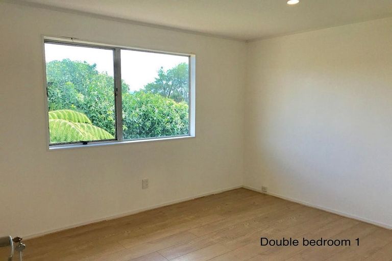 Photo of property in 2/84a Captain Scott Road, Glen Eden, Auckland, 0602