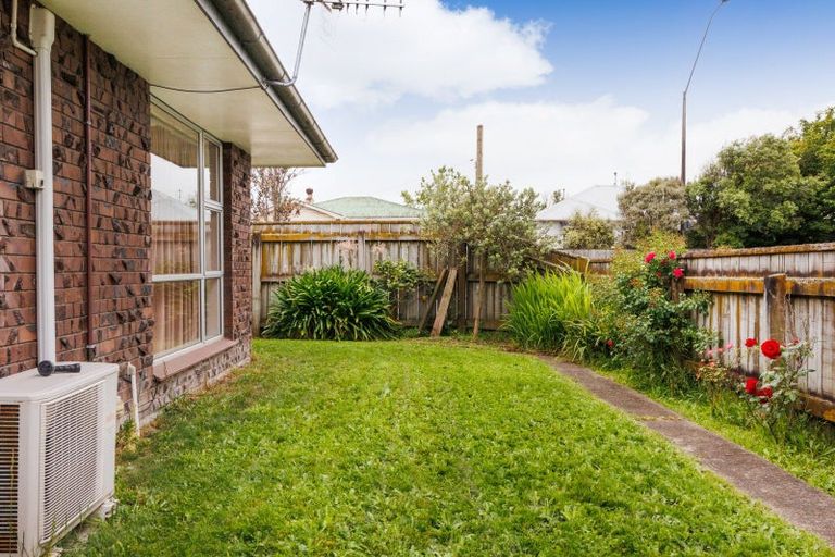 Photo of property in 2 Worcester Street, West End, Palmerston North, 4410