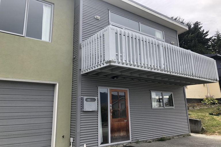 Photo of property in 36b Avalon Crescent, Fernhill, Queenstown, 9300