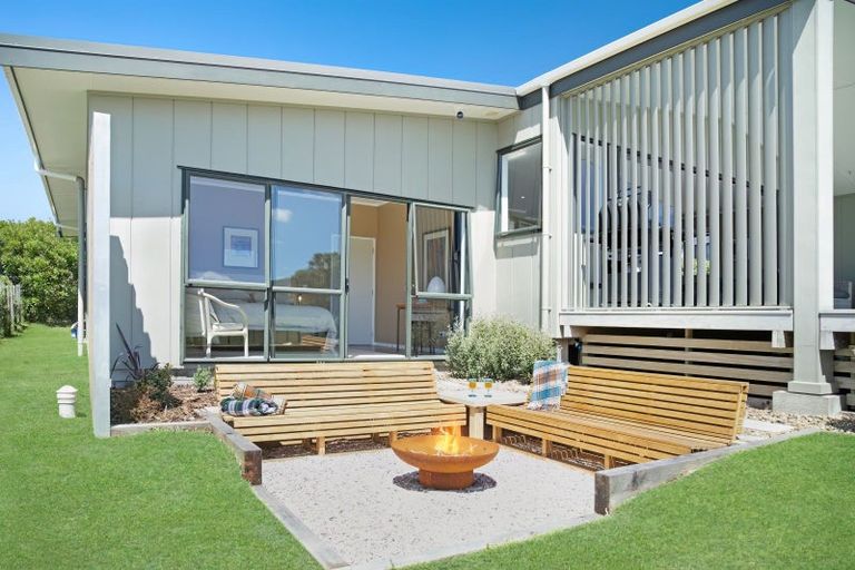 Photo of property in 759 Whangaruru North Road, Whangaruru, Russell, 0184