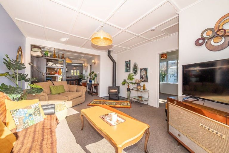 Photo of property in 14 Coates Street, Westport, 7825