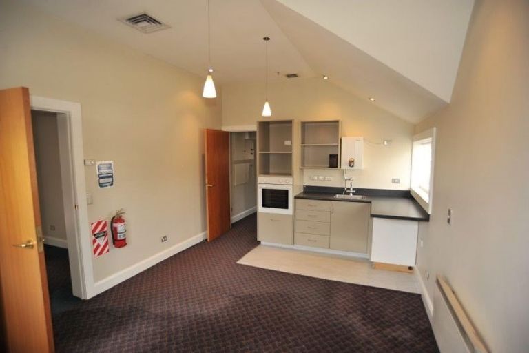 Photo of property in 95 Oxford Terrace, Epuni, Lower Hutt, 5011