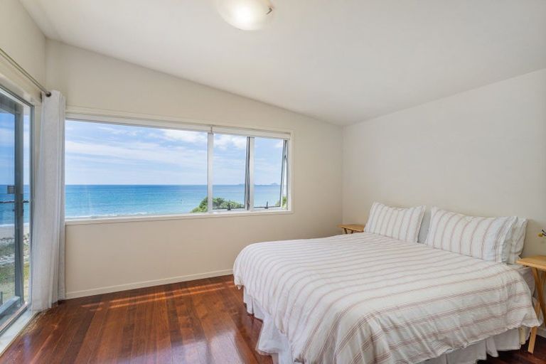 Photo of property in 92 Ocean Beach Road, Tairua, 3508