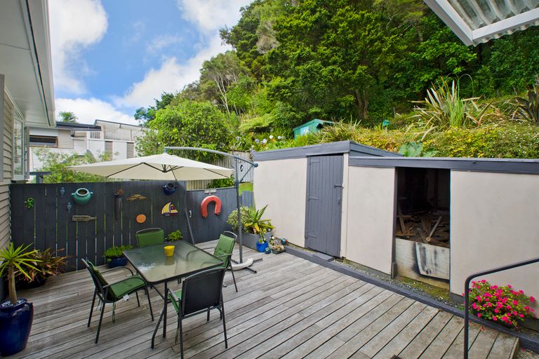 Photo of property in 25 Whangarei Heads Road, Onerahi, Whangarei, 0110